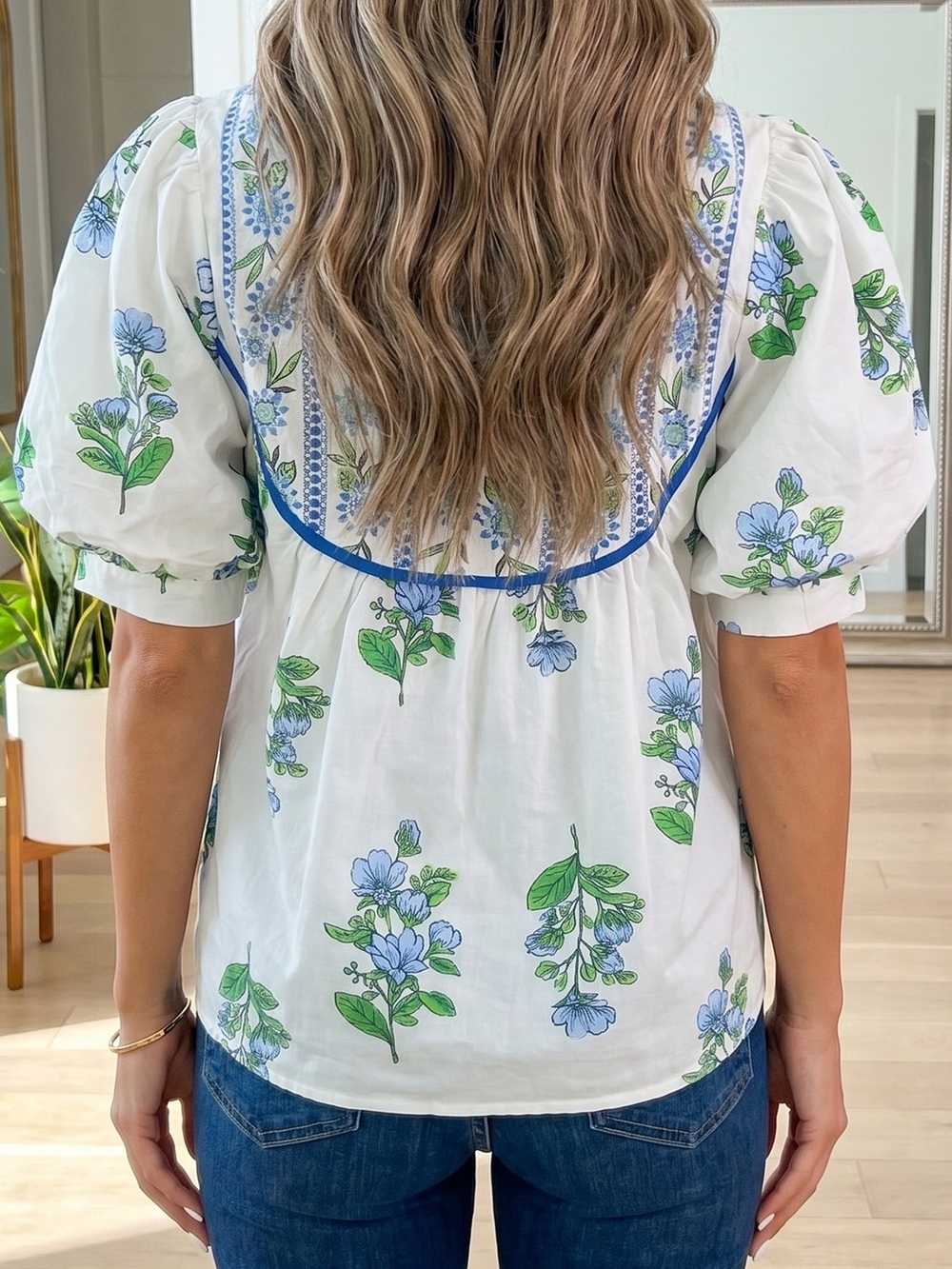 ENTRO Floral Embroidered Puff-Sleeve Peasant Top - White & Blue Size Large - Picture 2 of 5